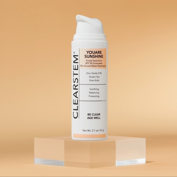 Clearstem YouAreSunshine mineral physical tinted SPF 50 anti-aging anti-acne - Picture 1 of 6